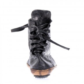 legion high-top